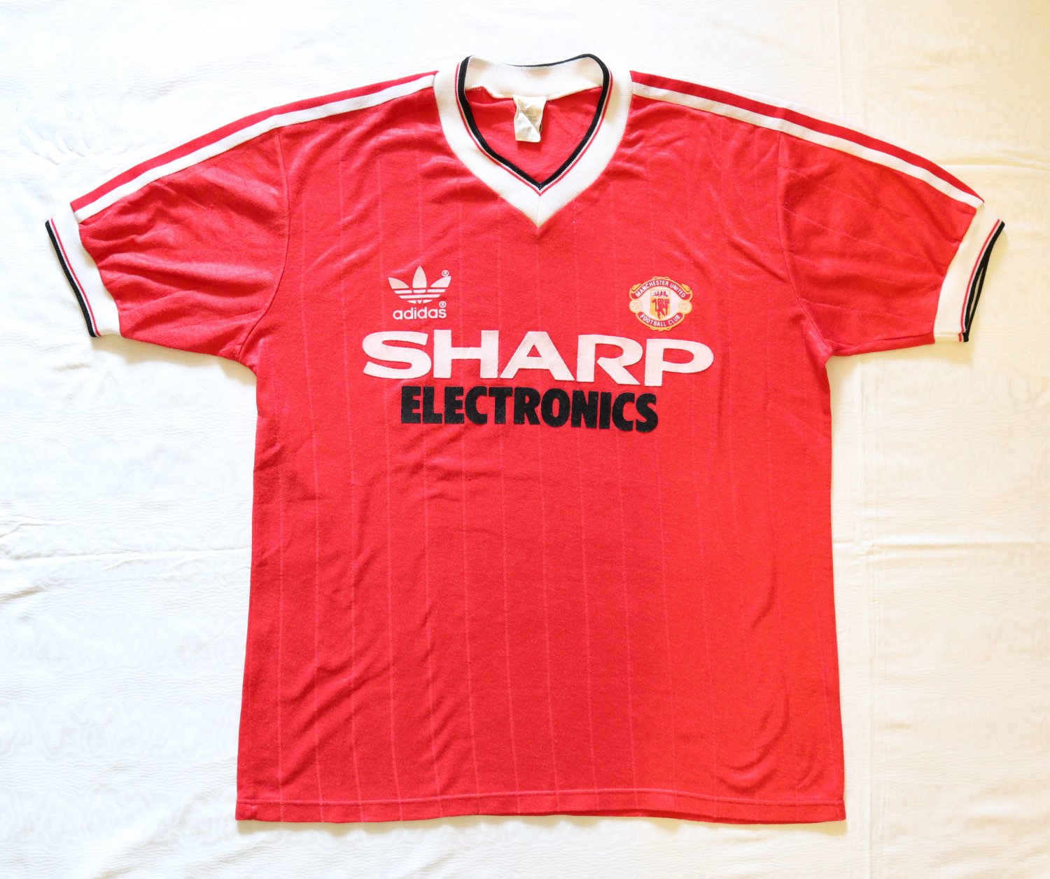 Retro Manchester United 1982–84 Home Shirt (Sharp Electronics)